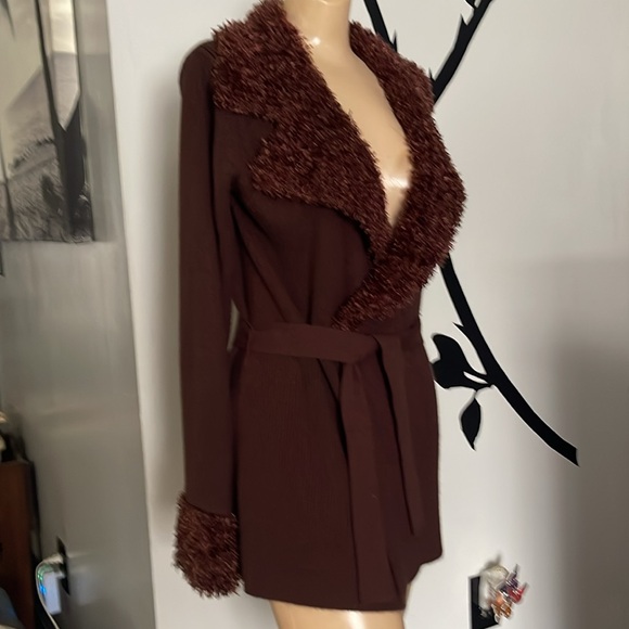 Vintage Kathy Ireland Belted Cardigan (M) - Picture 5 of 7